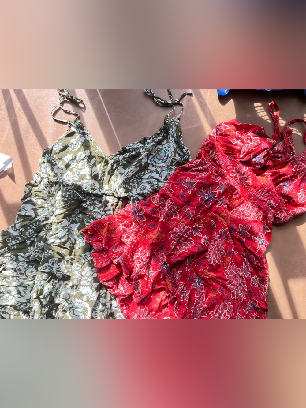 2 short and flowy summer dresses - M